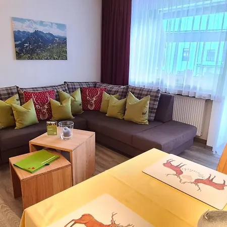 Montana Haus, A14, A17, B4 Oder C8 Apartment