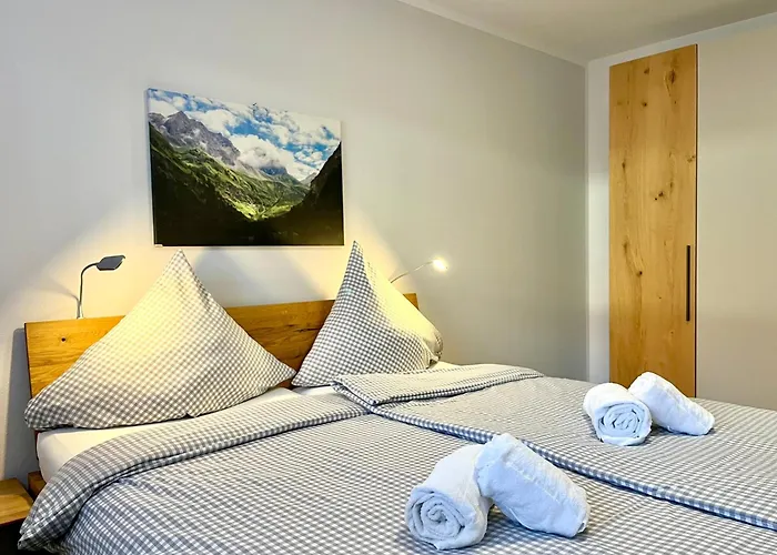Appartement Montana Haus, A14, A17, B4 Oder C8