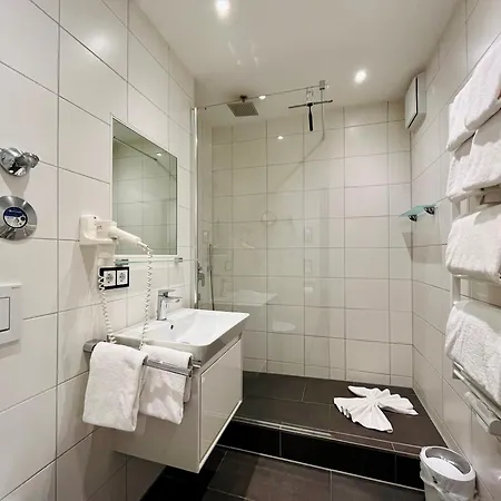 Montana Haus, A14, A17, B4 Oder C8 Appartement *