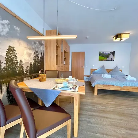 Montana Haus, A14, A17, B4 Oder C8 Apartament