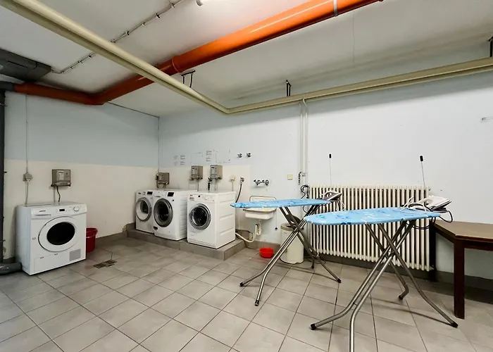 Montana Haus, A14, A17, B4 Oder C8 *