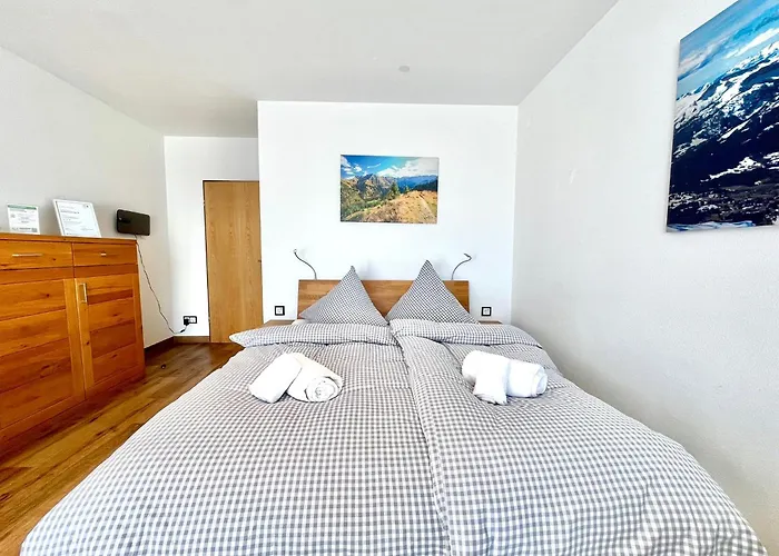 Montana Haus, A14, A17, B4 Oder C8